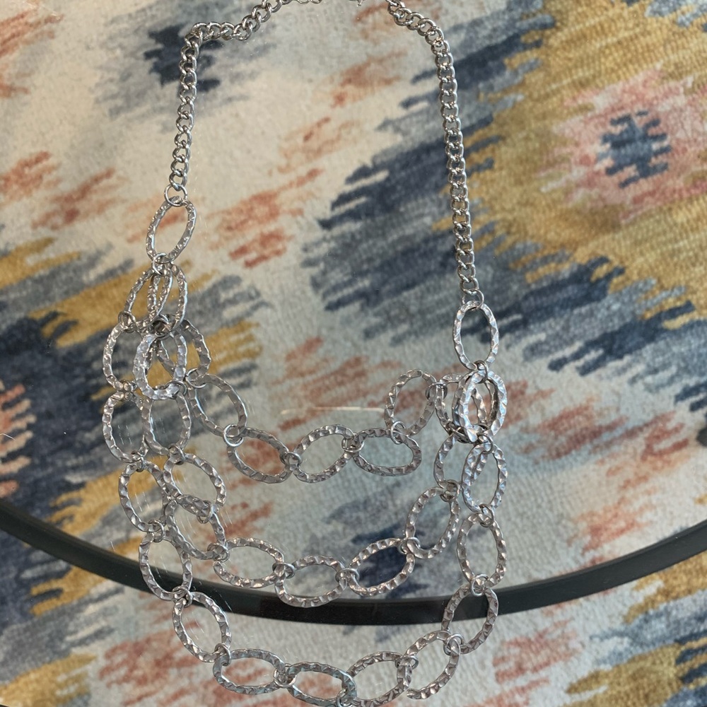 Statement necklace